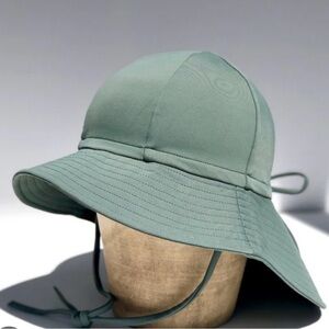Kids Green Sun Hat with Ties